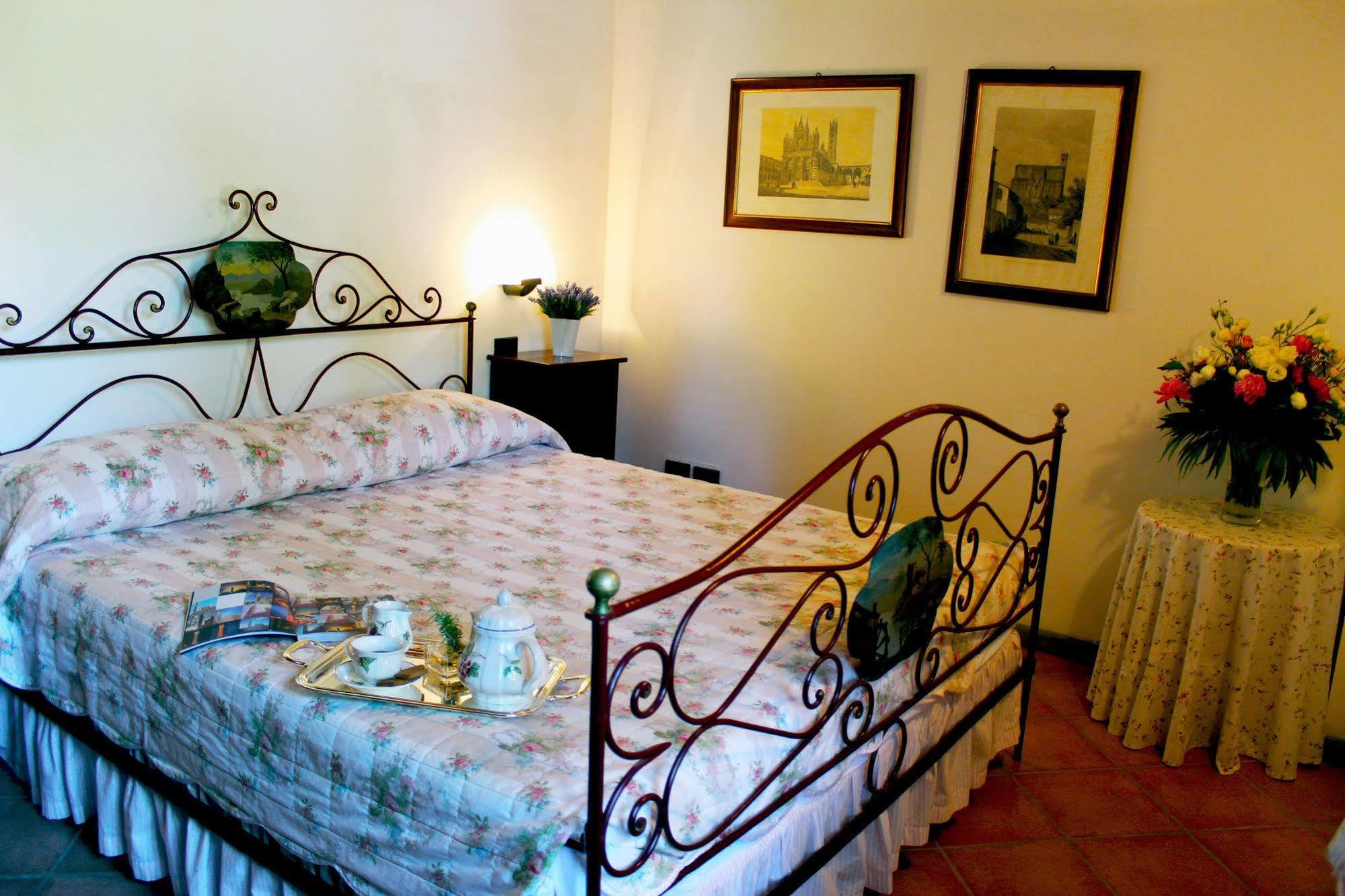 Villa Agostoli Siena Luaran gambar