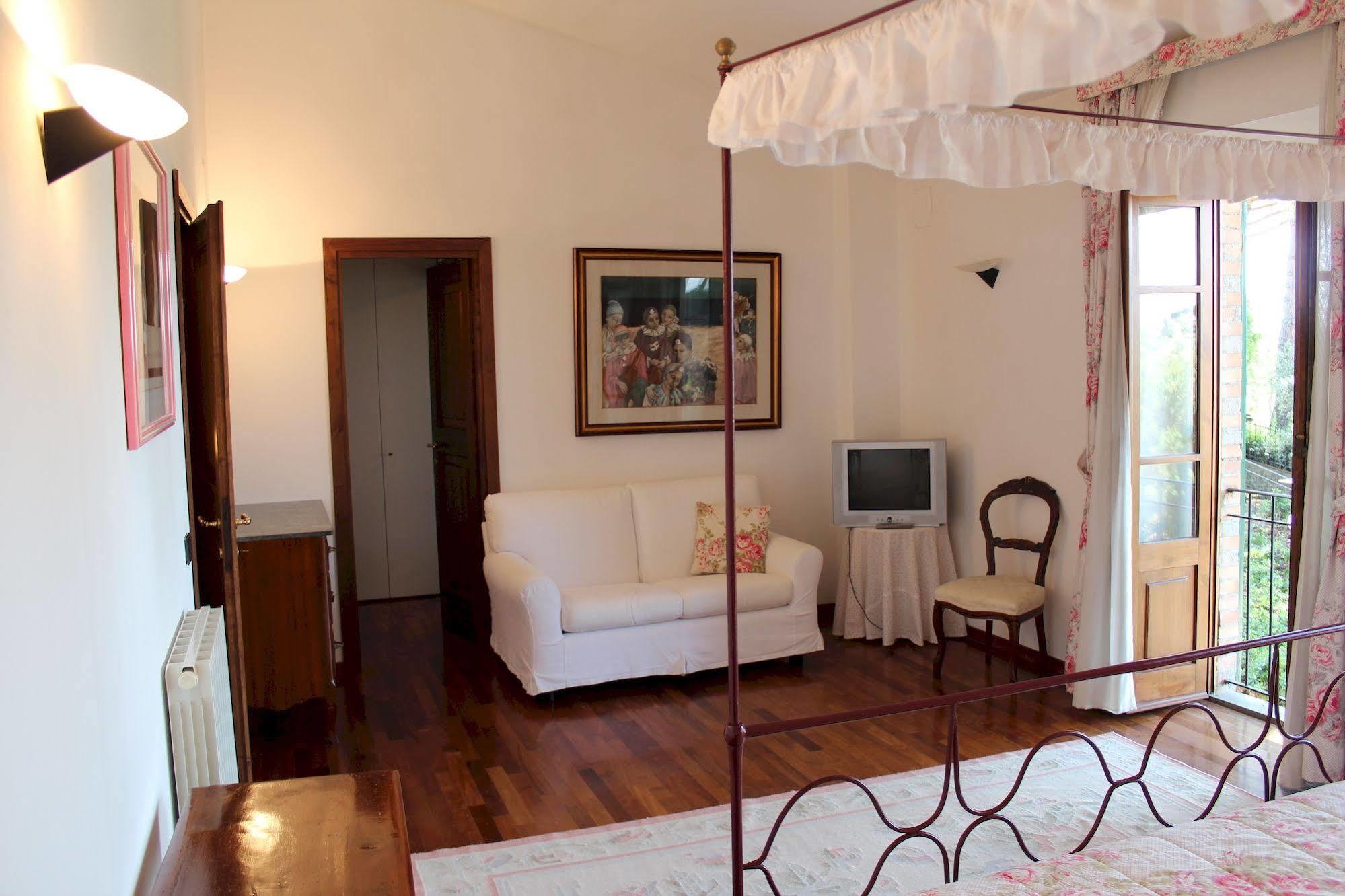 Villa Agostoli Siena Luaran gambar