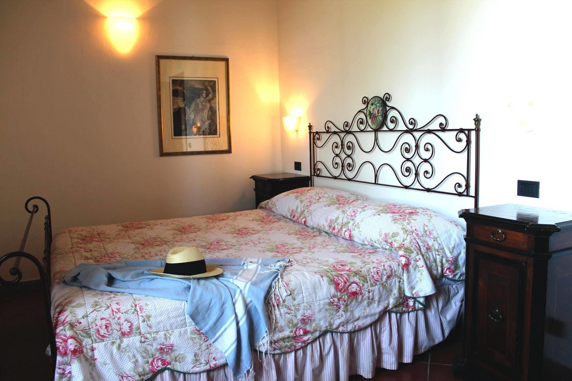 Villa Agostoli Siena Luaran gambar